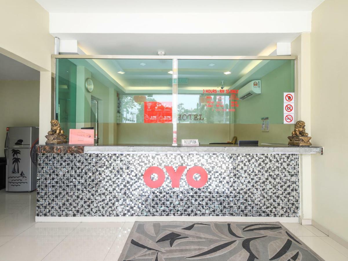 Oyo 1136 Pd スター ホテル ポートディクソン エクステリア 写真
